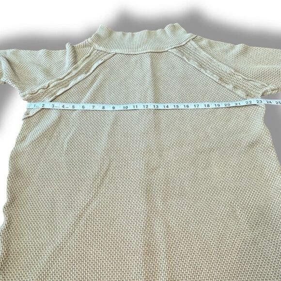 We The Free She's a Keeper Mock Neck Sweater Knit Oversized Tan Women’s Size S - Picture 5 of 12
